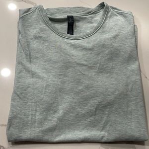 Mens S Lululemon T-shirt